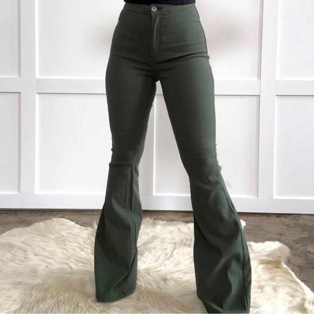 Willow Boutique Olive Green Flares